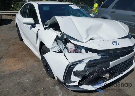 2025 Toyota Camry Se z USA, uszkodzony, nr VIN 4T1DAACK3SU057995